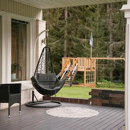 Arctic Retreat Sauna, Jacuzzi